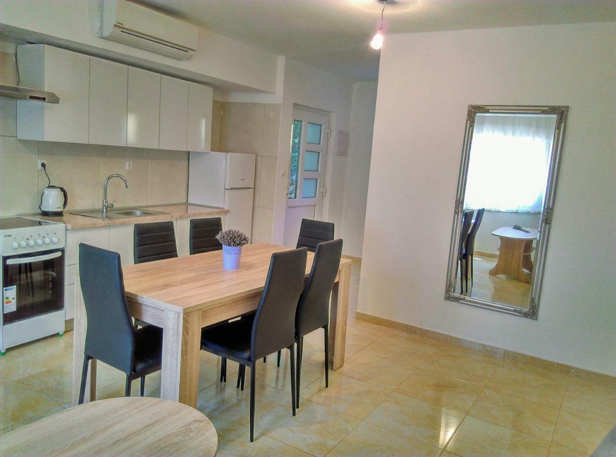 Agava Apartments Mokalo Orebic Luaran gambar